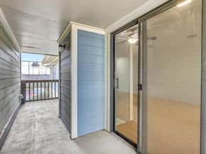 2215 Post RD 2022, Austin TX 78704
