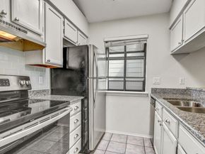 2215 Post RD 2022, Austin TX 78704