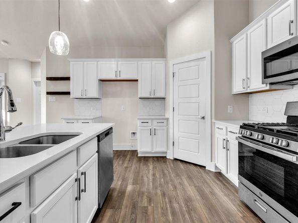 154 Elisha DR, Liberty Hill TX 78642