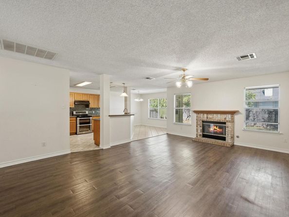 1406 Pigeon View ST, Round Rock TX 78665