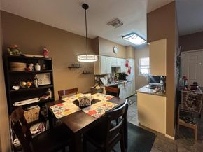 106 E 30th ST 203, Austin TX 78705
