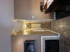 106 E 30th ST 203, Austin TX 78705