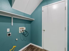 709 Sparkling Brook LN, Leander TX 78641