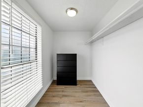 2401 Leon ST 306, Austin TX 78705