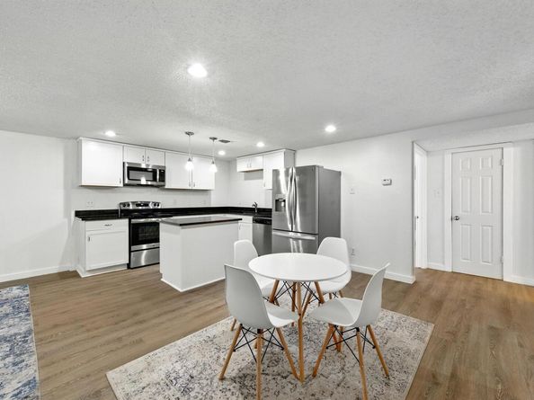 2401 Leon ST 306, Austin TX 78705