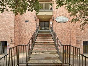 2401 Leon ST 306, Austin TX 78705