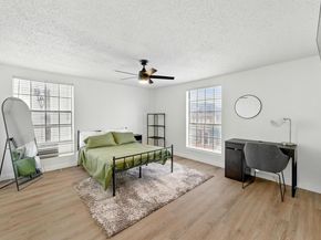2401 Leon ST 306, Austin TX 78705