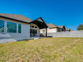 1533 Jay Wolf DR, Georgetown TX 78628