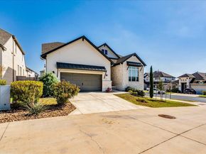 1533 Jay Wolf DR, Georgetown TX 78628