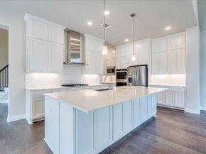 1533 Jay Wolf DR, Georgetown TX 78628