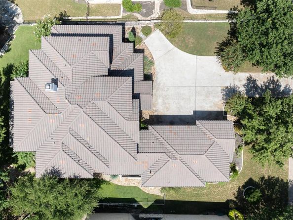 110 Golden Bear DR, Austin TX 78738