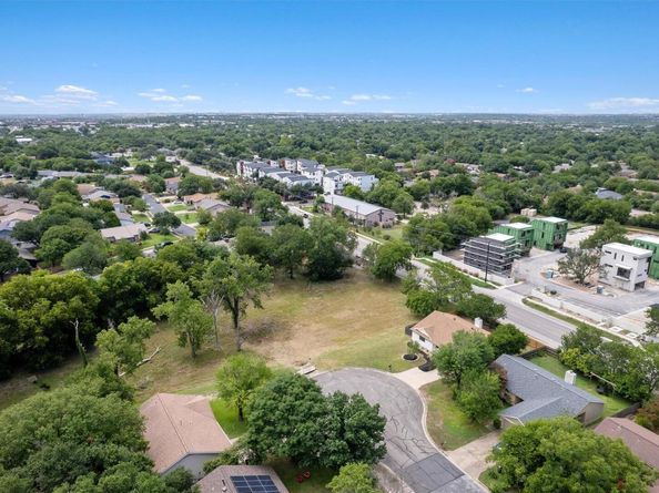 1501 Cricket Hollow DR, Austin TX 78758