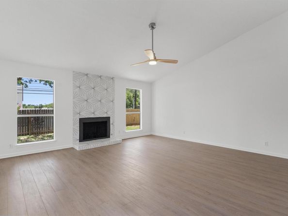 1501 Cricket Hollow DR, Austin TX 78758