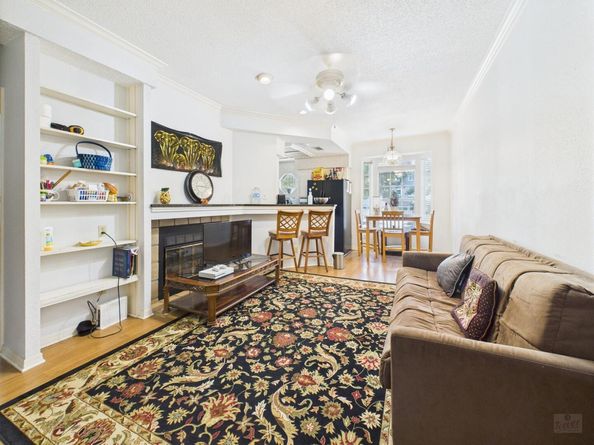 3111 Tom Green ST 208, Austin TX 78705