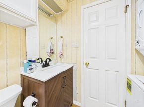 3111 Tom Green ST 208, Austin TX 78705