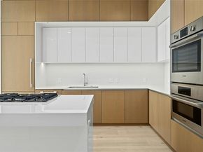 313 W 17th ST 2403, Austin TX 78701