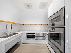 313 W 17th ST 2403, Austin TX 78701