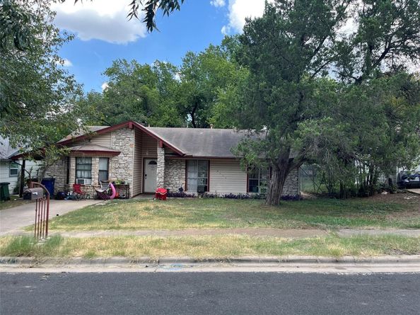 6111 Idlewood CV, Austin TX 78745