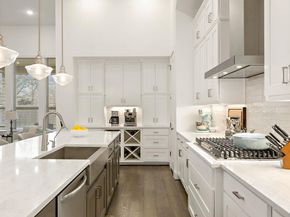 412 Great Lawn BND, Liberty Hill TX 78642