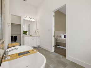 412 Great Lawn BND, Liberty Hill TX 78642