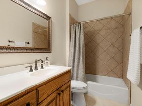 2601 N Quinlan Park RD 401, Austin TX 78732