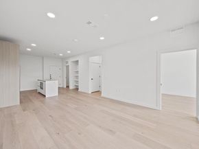 2209 S 1st ST 225, Austin TX 78704