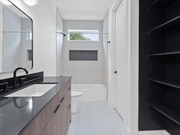 54 Robert T Martinez Jr ST, Austin TX 78702