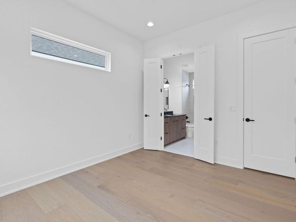 54 Robert T Martinez Jr ST, Austin TX 78702