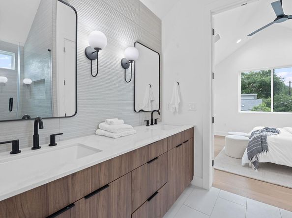 54 Robert T Martinez Jr ST, Austin TX 78702