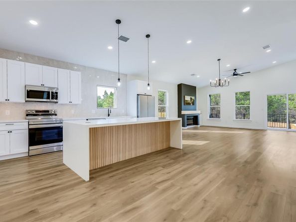 21806 O Henry Ave, Lago Vista TX 78645