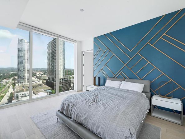 301 West Ave 1608, Austin TX 78701