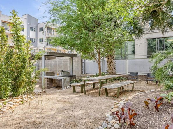 1601 E 5th ST 113, Austin TX 78702
