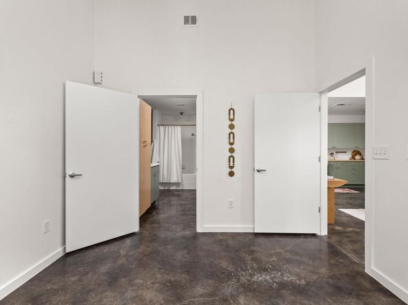 1601 E 5th ST 113, Austin TX 78702