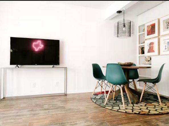 1510 6th ST W 110, Austin TX 78703