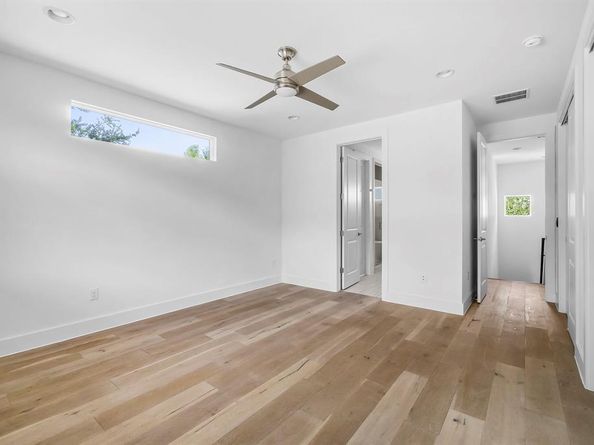 1314 E Delano ST, Austin TX 78721