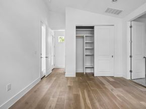 1314 E Delano ST, Austin TX 78721