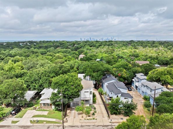 1314 E Delano ST, Austin TX 78721