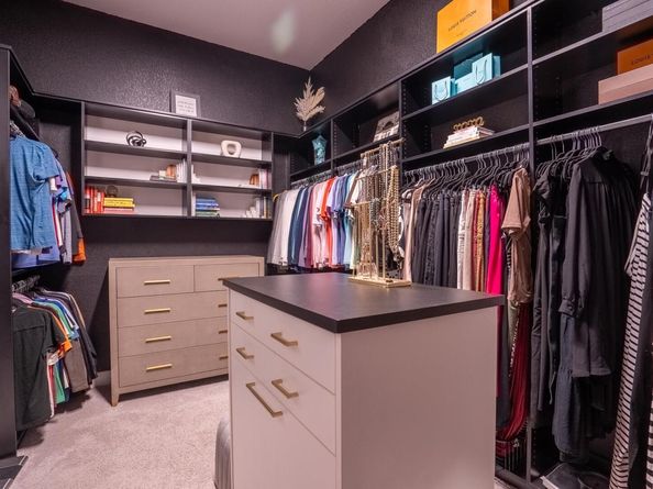 2220 Normandy VW, Leander TX 78641