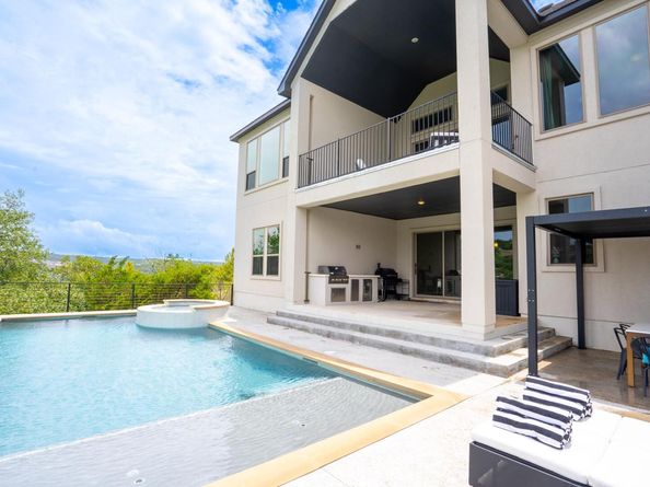 2220 Normandy VW, Leander TX 78641