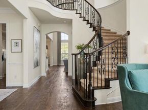 121 Burgess LN, Austin TX 78738