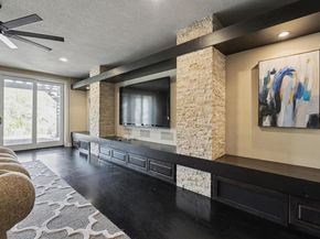 121 Burgess LN, Austin TX 78738