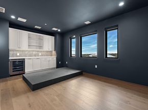 5900 Moondust LN, Austin TX 78730