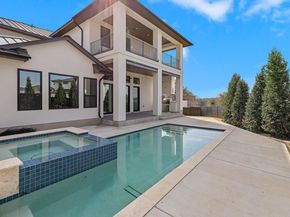 5900 Moondust LN, Austin TX 78730