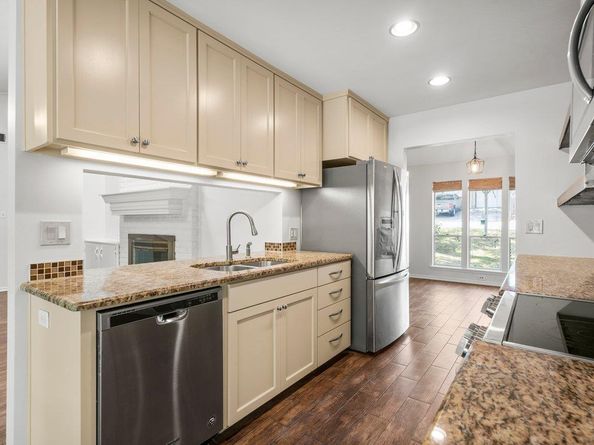 11525 Spring Hill DR, Austin TX 78753