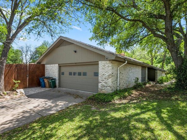 11525 Spring Hill DR, Austin TX 78753
