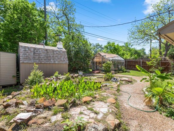 11525 Spring Hill DR, Austin TX 78753