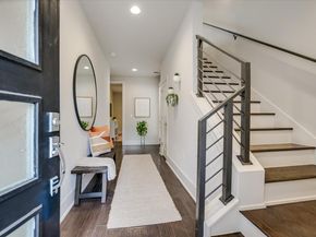 5212 Pink Poppy PASS 20, Austin TX 78735