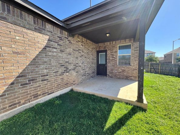 1629 W Broade ST, Leander TX 78641