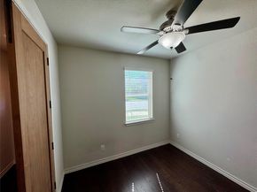1629 W Broade ST, Leander TX 78641