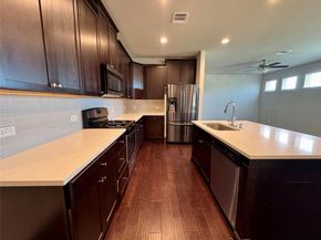 1629 W Broade ST, Leander TX 78641